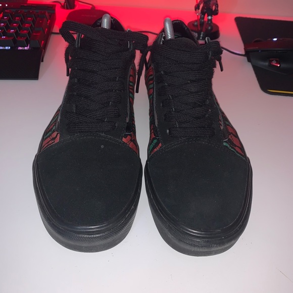 COPY - ATCQ x Vans - Picture 2 of 3